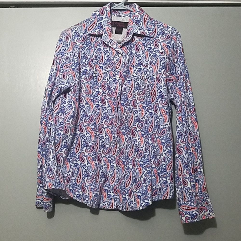 red, white, blue paisley pearl snap button up